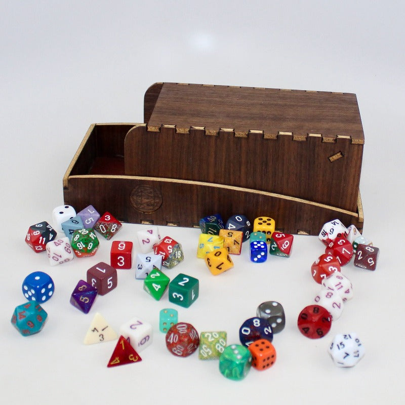 Closed dice tower with dice