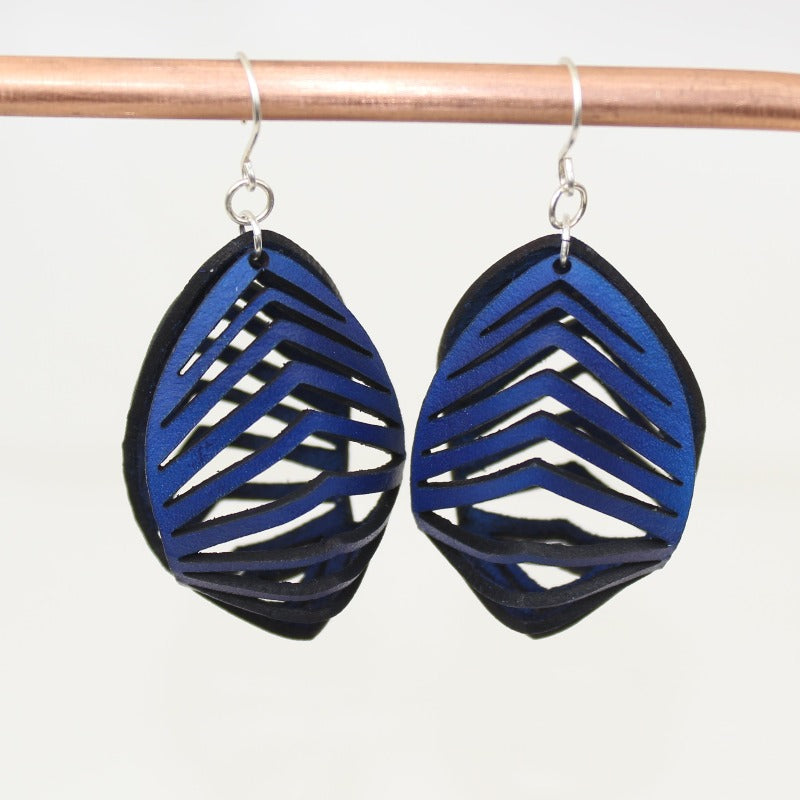 Round Top genuine leather earrings in blue
