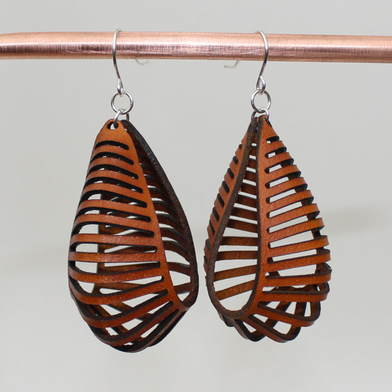 Shiner genuine leather earrings in tan